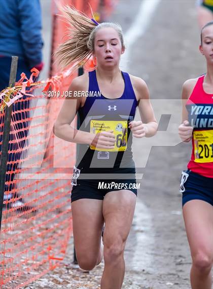 Thumbnail 3 in CIF State Cross Country Championships (Girls D3 Race) photogallery.