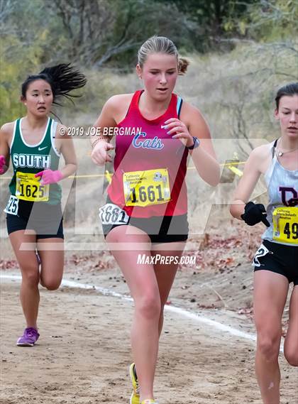 Thumbnail 3 in CIF State Cross Country Championships (Girls D3 Race) photogallery.