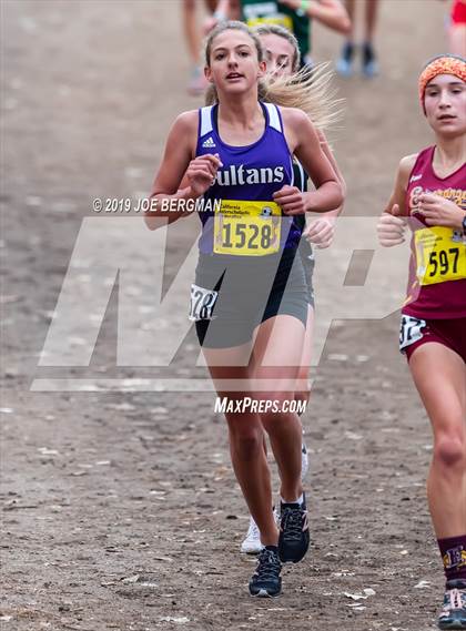 Thumbnail 2 in CIF State Cross Country Championships (Girls D3 Race) photogallery.