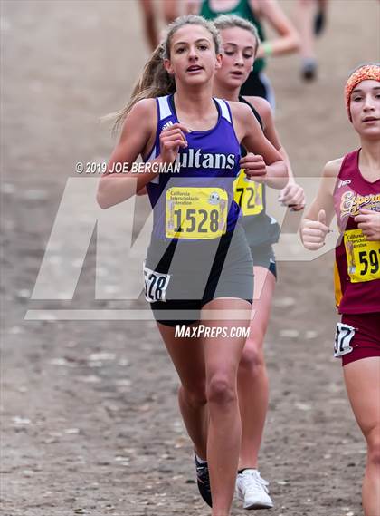 Thumbnail 3 in CIF State Cross Country Championships (Girls D3 Race) photogallery.