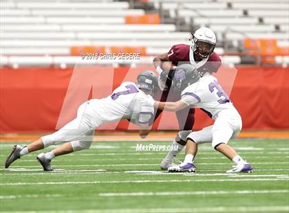 Thumbnail 2 in Aquinas Institute vs. Monroe-Woodbury photogallery.