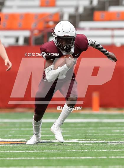 Thumbnail 2 in Aquinas Institute vs. Monroe-Woodbury photogallery.