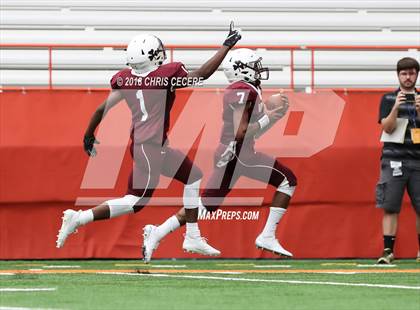 Thumbnail 2 in Aquinas Institute vs. Monroe-Woodbury photogallery.