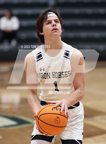 Thumbnail 1 in Philip Simmons vs. Parkwood photogallery.