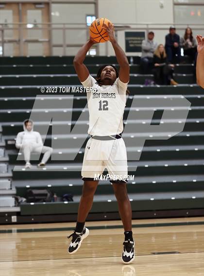 Thumbnail 1 in Philip Simmons vs. Parkwood photogallery.