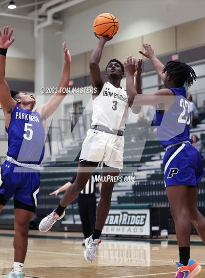 Thumbnail 1 in Philip Simmons vs. Parkwood photogallery.