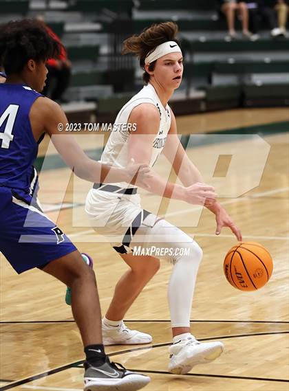Thumbnail 3 in Philip Simmons vs. Parkwood photogallery.