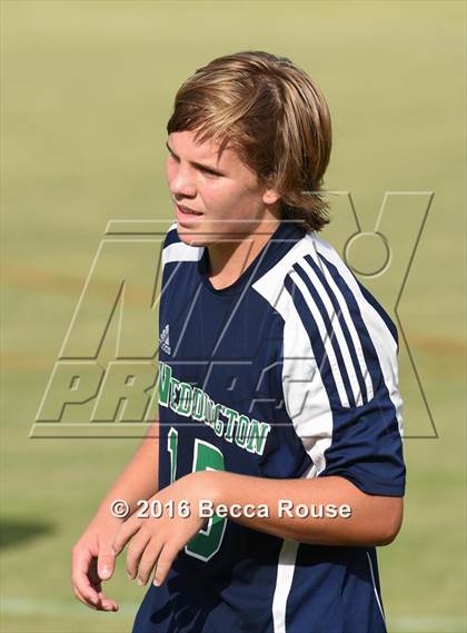 Thumbnail 1 in Charlotte Catholic vs Weddington photogallery.