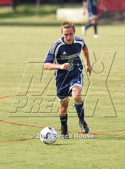 Thumbnail 2 in Charlotte Catholic vs Weddington photogallery.