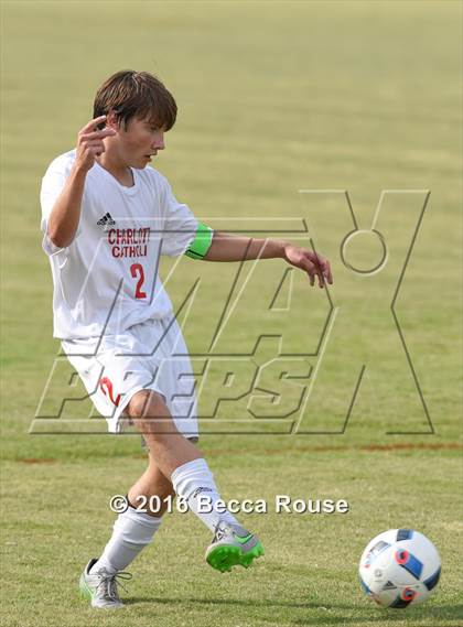 Thumbnail 2 in Charlotte Catholic vs Weddington photogallery.