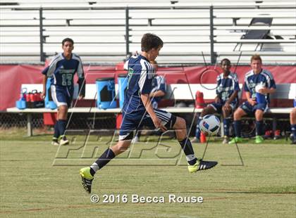 Thumbnail 2 in Charlotte Catholic vs Weddington photogallery.