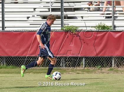 Thumbnail 3 in Charlotte Catholic vs Weddington photogallery.