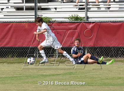 Thumbnail 1 in Charlotte Catholic vs Weddington photogallery.