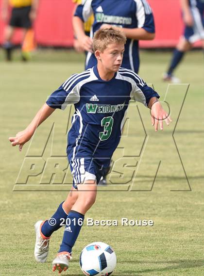 Thumbnail 3 in Charlotte Catholic vs Weddington photogallery.