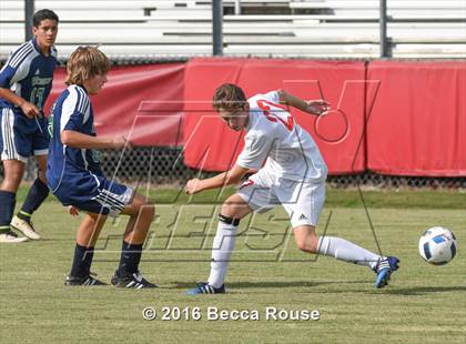 Thumbnail 1 in Charlotte Catholic vs Weddington photogallery.