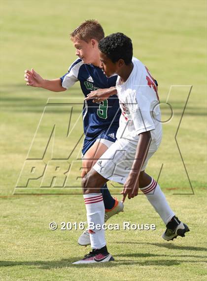 Thumbnail 2 in Charlotte Catholic vs Weddington photogallery.
