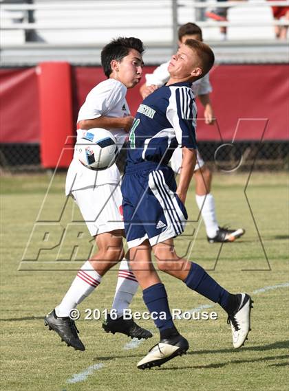 Thumbnail 2 in Charlotte Catholic vs Weddington photogallery.