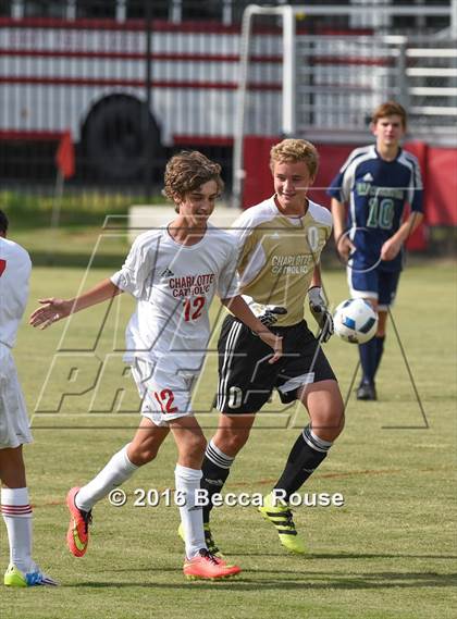 Thumbnail 2 in Charlotte Catholic vs Weddington photogallery.