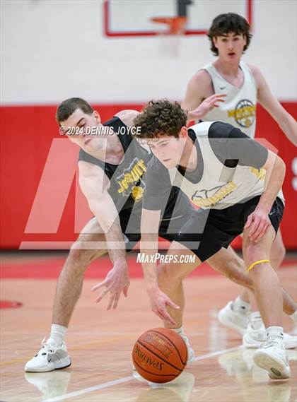 Thumbnail 3 in McQuaid Jesuit vs Marcus Whitman (Preseason) photogallery.