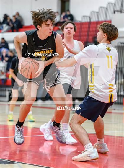 Thumbnail 2 in McQuaid Jesuit vs Marcus Whitman (Preseason) photogallery.