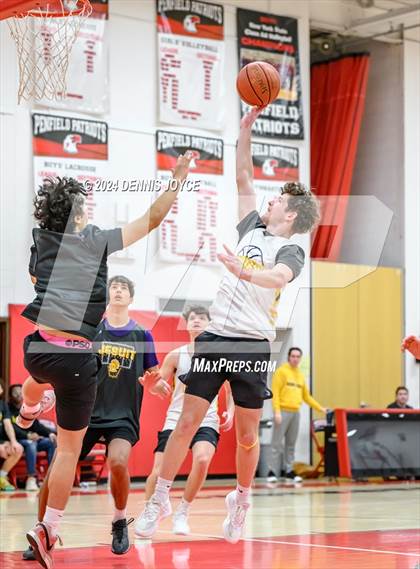 Thumbnail 3 in McQuaid Jesuit vs Marcus Whitman (Preseason) photogallery.