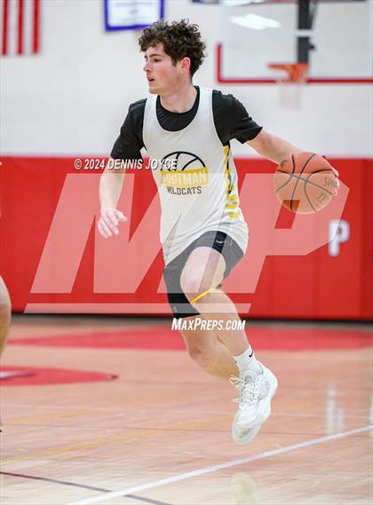 Thumbnail 2 in McQuaid Jesuit vs Marcus Whitman (Preseason) photogallery.