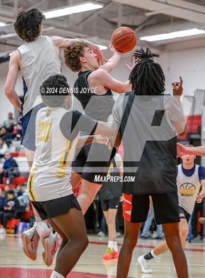 Thumbnail 1 in McQuaid Jesuit vs Marcus Whitman (Preseason) photogallery.
