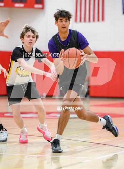 Thumbnail 3 in McQuaid Jesuit vs Marcus Whitman (Preseason) photogallery.