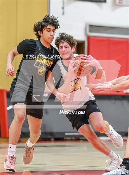 Thumbnail 1 in McQuaid Jesuit vs Marcus Whitman (Preseason) photogallery.