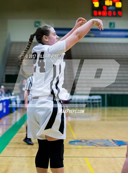 Thumbnail 3 in Our Lady of Mercy vs. Ossining (NYSPHSAA Class AA Semifinal) photogallery.