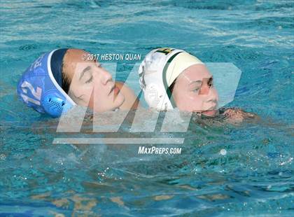 Thumbnail 3 in Edison vs Corona Del Mar (Holiday Cup) photogallery.