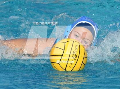 Thumbnail 3 in Edison vs Corona Del Mar (Holiday Cup) photogallery.