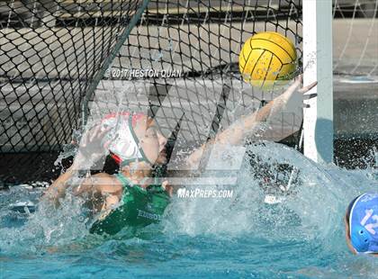Thumbnail 2 in Edison vs Corona Del Mar (Holiday Cup) photogallery.