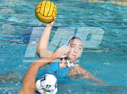 Thumbnail 3 in Edison vs Corona Del Mar (Holiday Cup) photogallery.