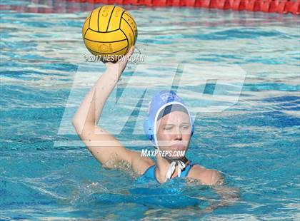 Thumbnail 3 in Edison vs Corona Del Mar (Holiday Cup) photogallery.