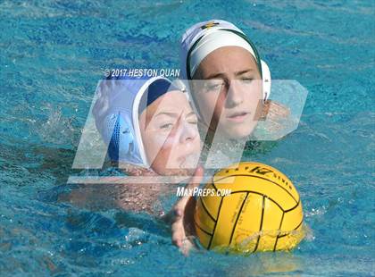 Thumbnail 2 in Edison vs Corona Del Mar (Holiday Cup) photogallery.