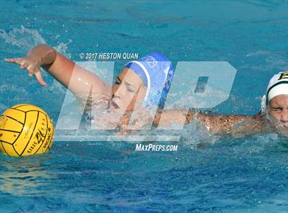 Thumbnail 1 in Edison vs Corona Del Mar (Holiday Cup) photogallery.