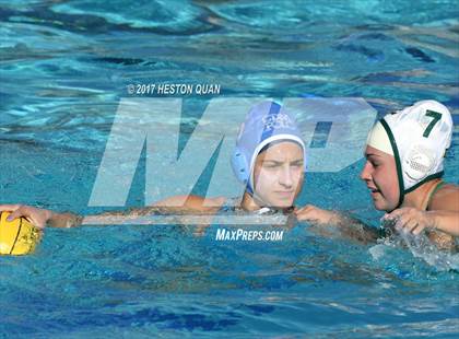 Thumbnail 2 in Edison vs Corona Del Mar (Holiday Cup) photogallery.