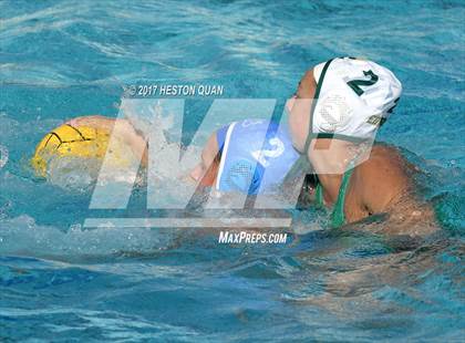 Thumbnail 1 in Edison vs Corona Del Mar (Holiday Cup) photogallery.