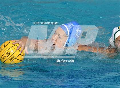 Thumbnail 2 in Edison vs Corona Del Mar (Holiday Cup) photogallery.