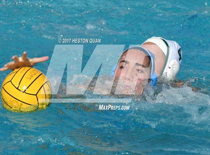 Thumbnail 1 in Edison vs Corona Del Mar (Holiday Cup) photogallery.