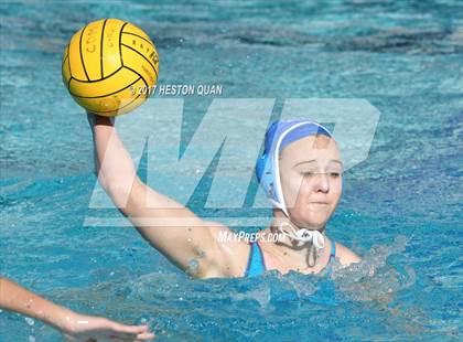 Thumbnail 1 in Edison vs Corona Del Mar (Holiday Cup) photogallery.