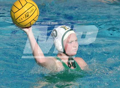 Thumbnail 2 in Edison vs Corona Del Mar (Holiday Cup) photogallery.
