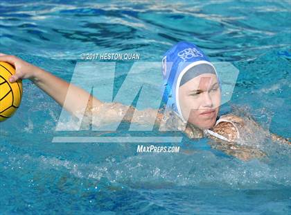 Thumbnail 2 in Edison vs Corona Del Mar (Holiday Cup) photogallery.