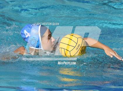 Thumbnail 1 in Edison vs Corona Del Mar (Holiday Cup) photogallery.