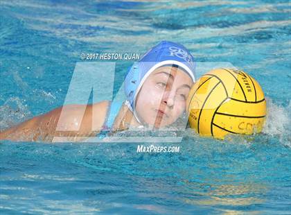 Thumbnail 3 in Edison vs Corona Del Mar (Holiday Cup) photogallery.