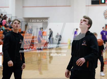 Thumbnail 1 in Grand Saline vs LaPoynor photogallery.