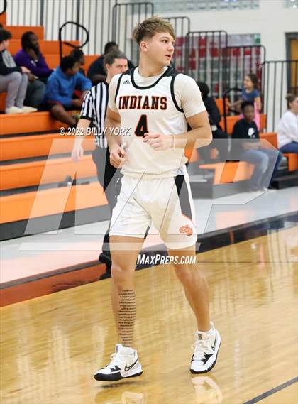 Thumbnail 2 in Grand Saline vs LaPoynor photogallery.