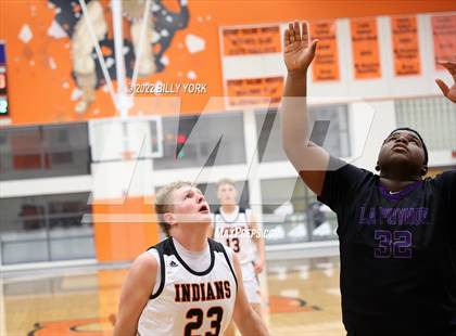Thumbnail 3 in Grand Saline vs LaPoynor photogallery.