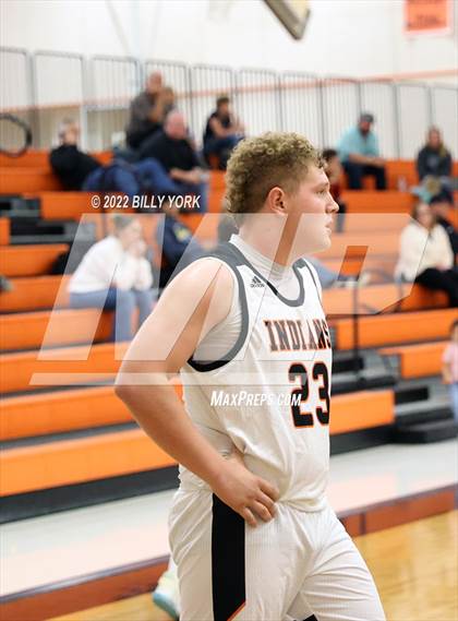 Thumbnail 1 in Grand Saline vs LaPoynor photogallery.